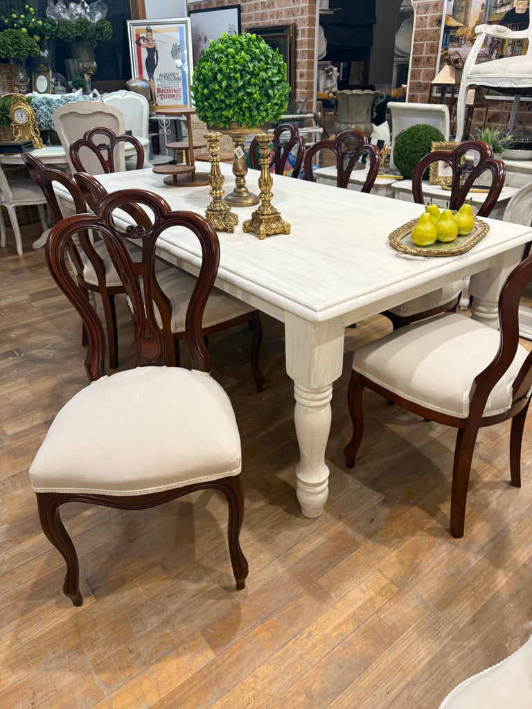 8 Seater French Provincial Style Dining Set