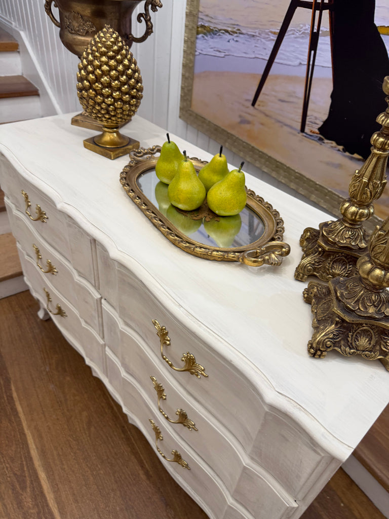 Vintage Berryman French Provincial Style Dresser/ Drawers