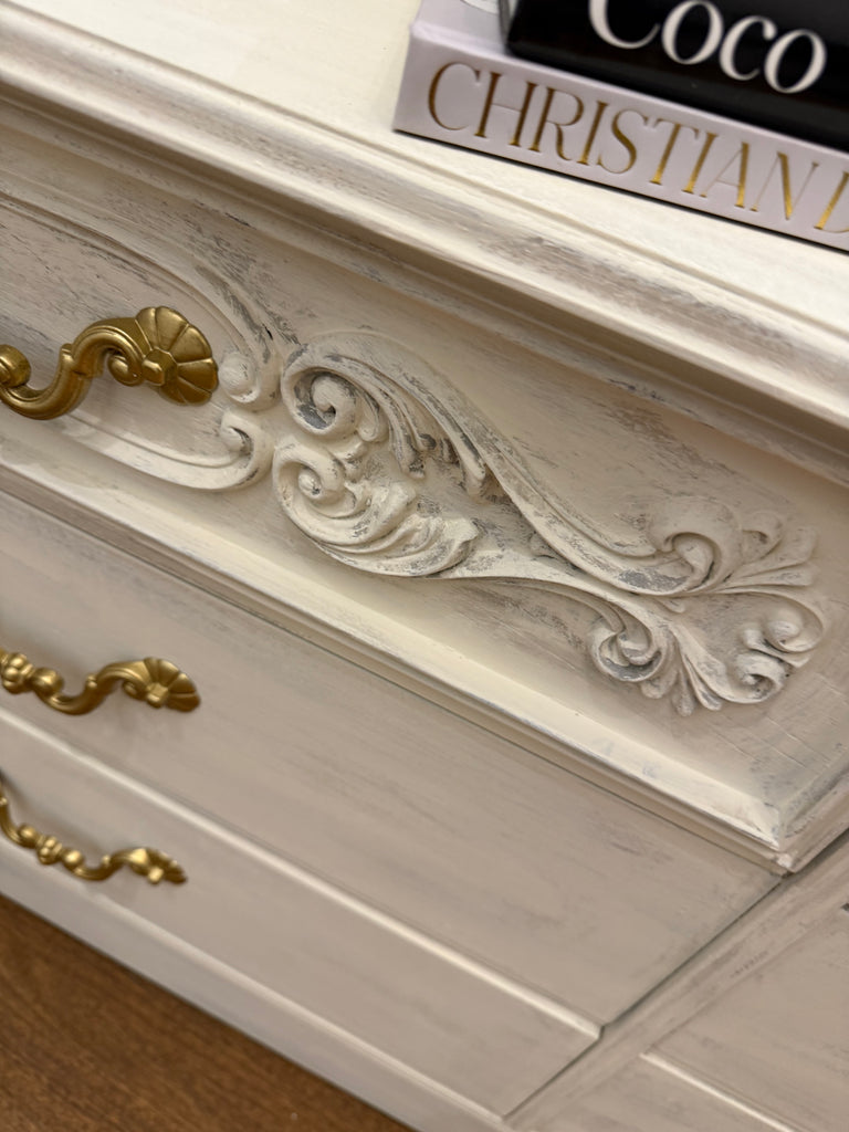 Vintage French Provincial Style Dresser/ Lowboy Drawers