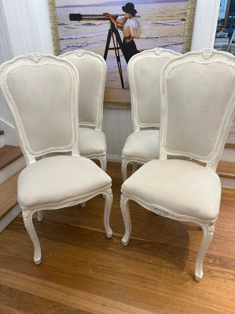 4 x Vintage Queen Anne French Provincial Style Dining Chairs