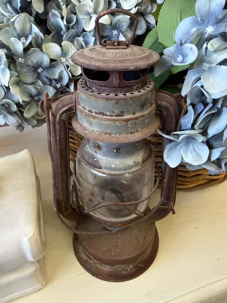 Small The Big Wheel Brand Oil Lamp