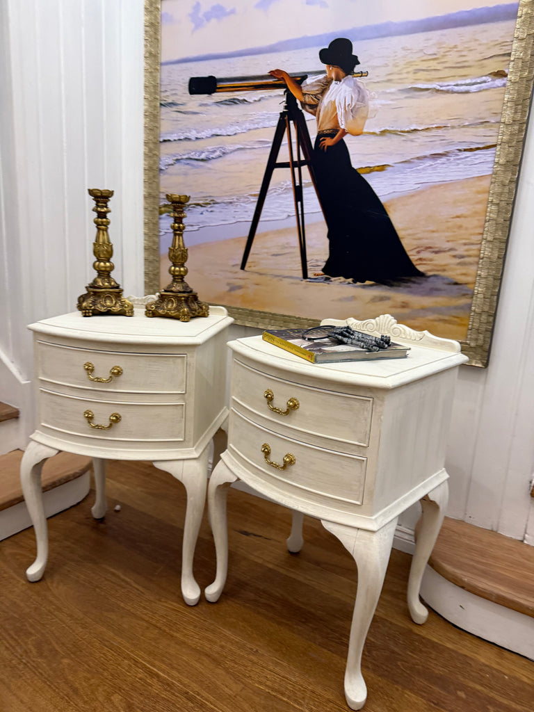 2 x Vintage Queen Anne Bedside Tables