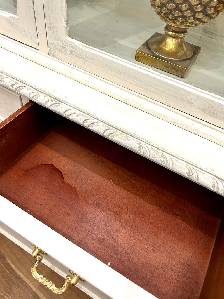 Vintage Buffer & Hutch