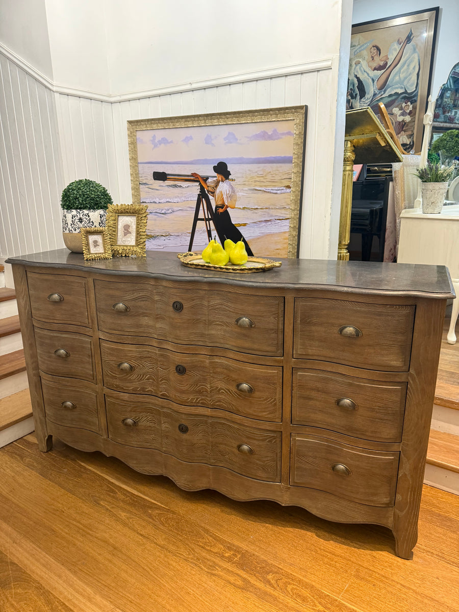 Large Dresser/Drawers