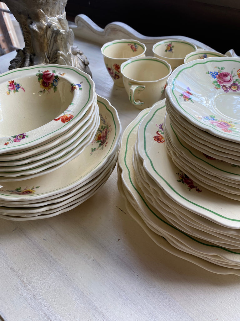 Royal Doultan 1930s Dinner Set D5217