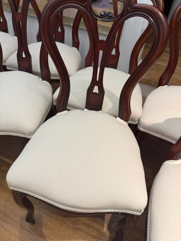 8 x Vintage Queen Anne Dining Chairs