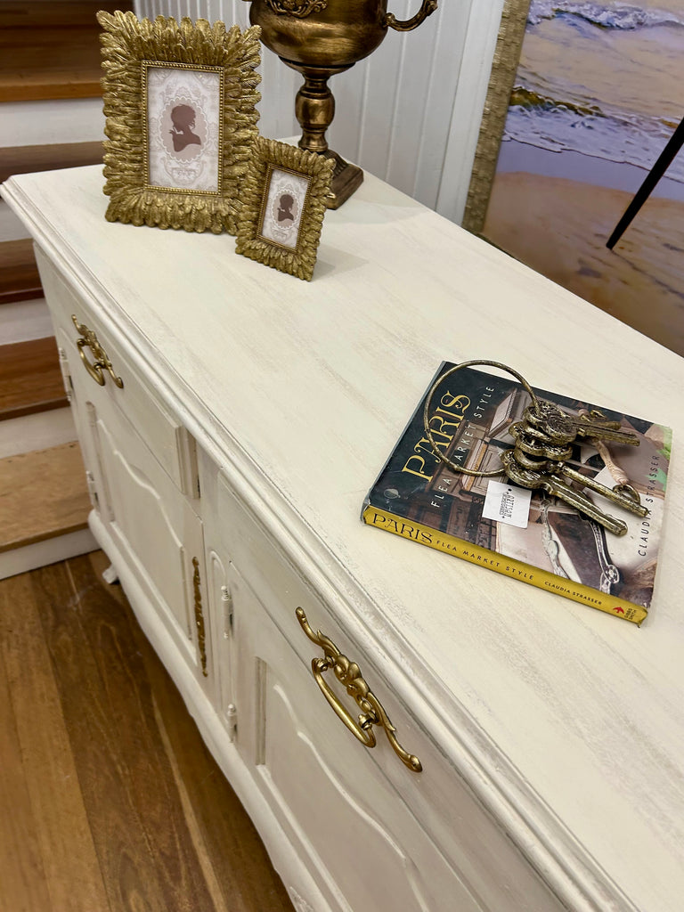Sideboard/ Buffet
