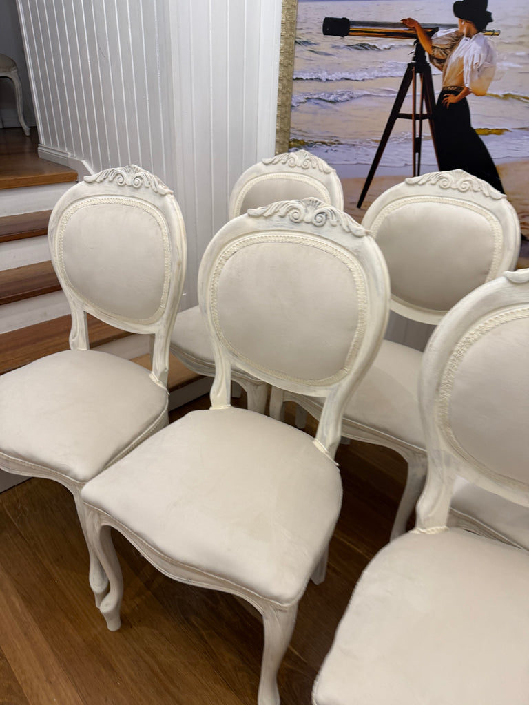 6 x Vintage Queen Anne French Provincial Style Dining Chairs