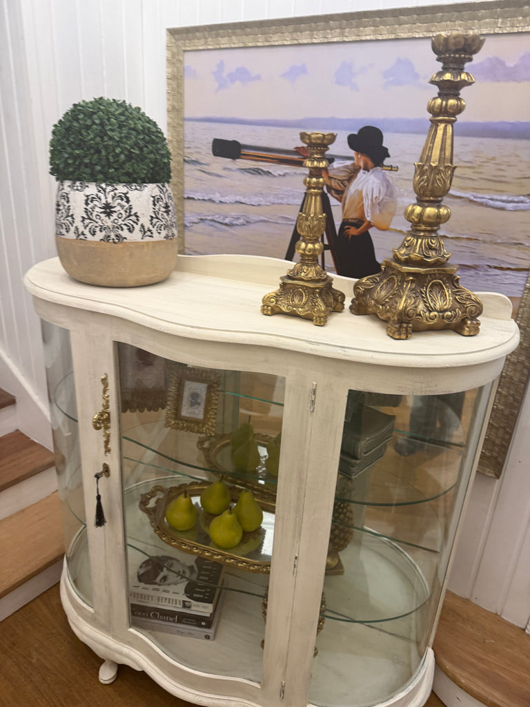 Vintage Queen Anne French Provincial Style Display Cabinet