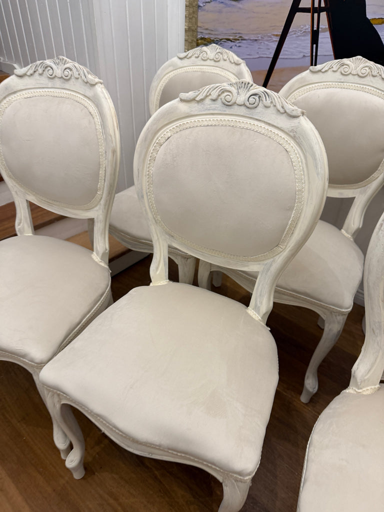 6 x Vintage Queen Anne French Provincial Style Dining Chairs