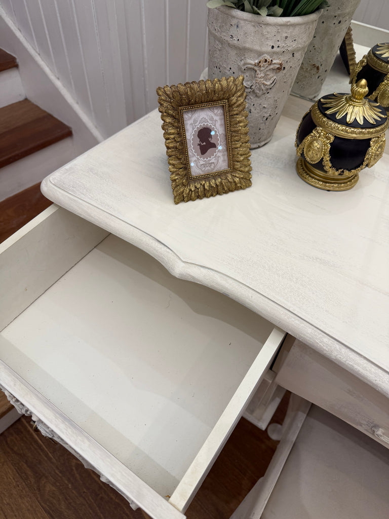 Vintage Queen Anne French Provincial Style Dressing Table and Stool