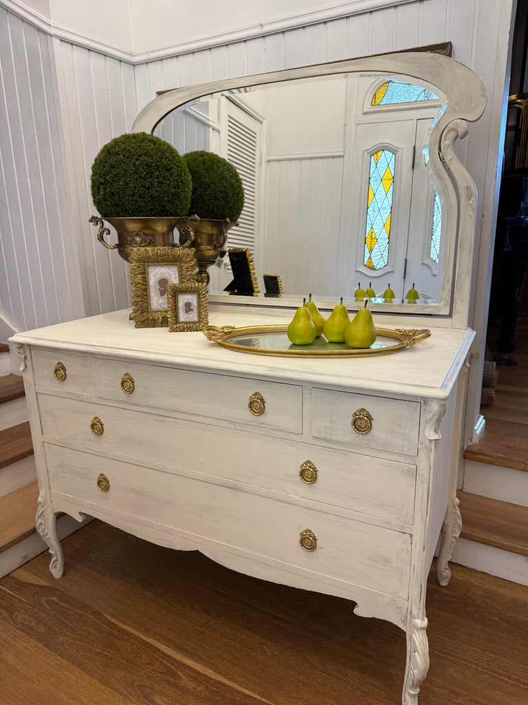 Antique French Provincial Style Dresser with mirror
