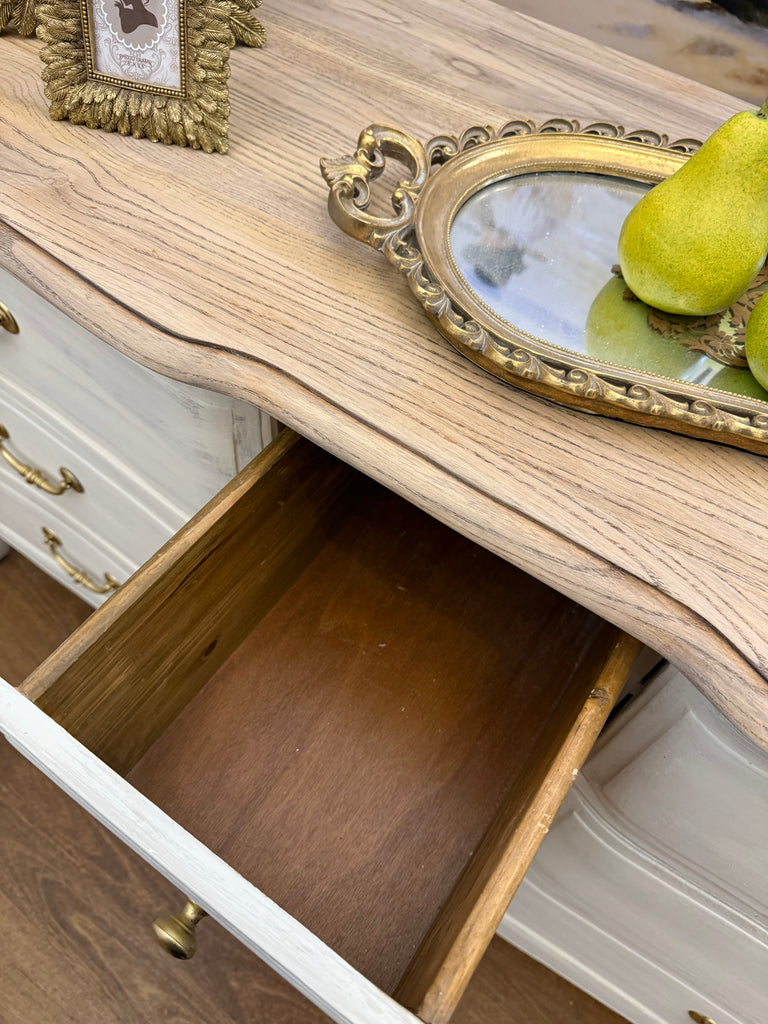French Provincial Style Dresser/Drawers