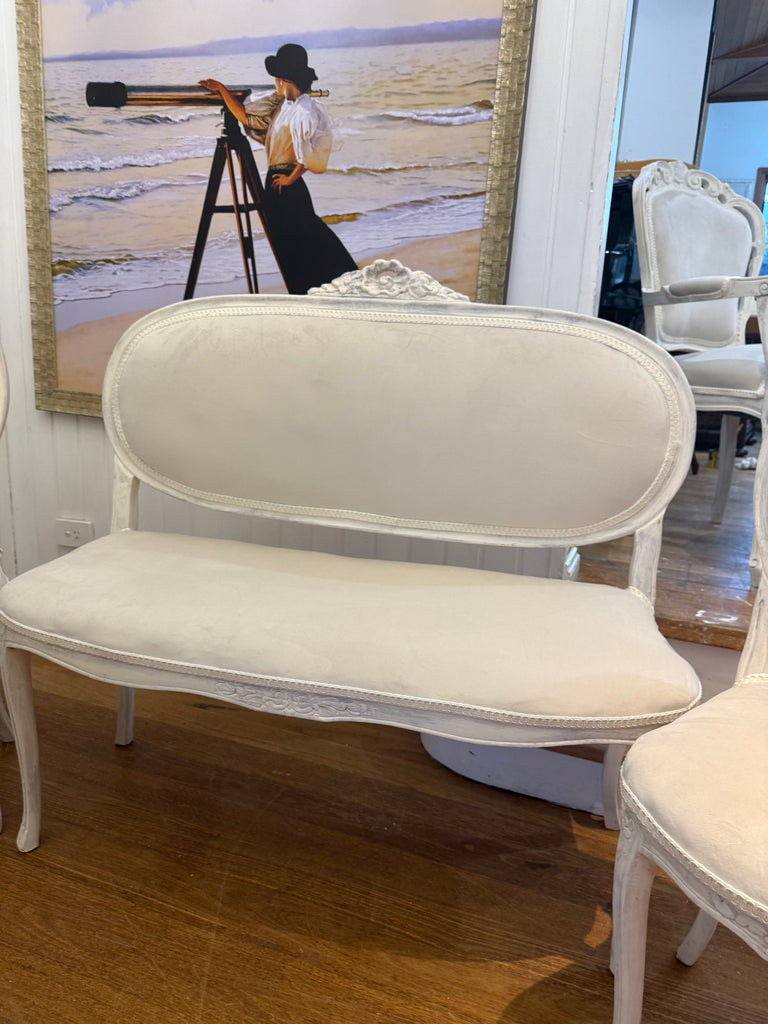 Vintage Queen Anne French Provincial Style Formal Sitting Suite