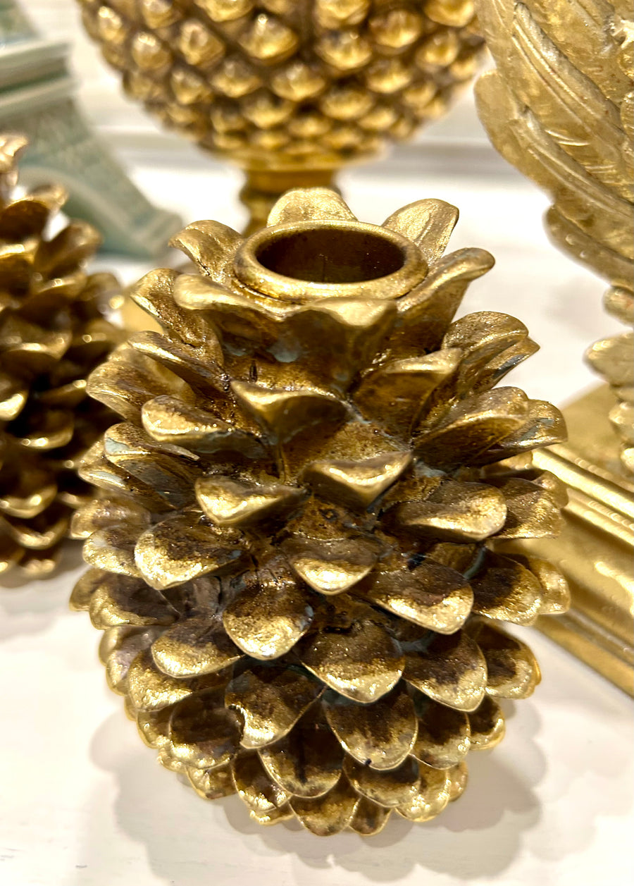 Single Pine Cone Candle holder