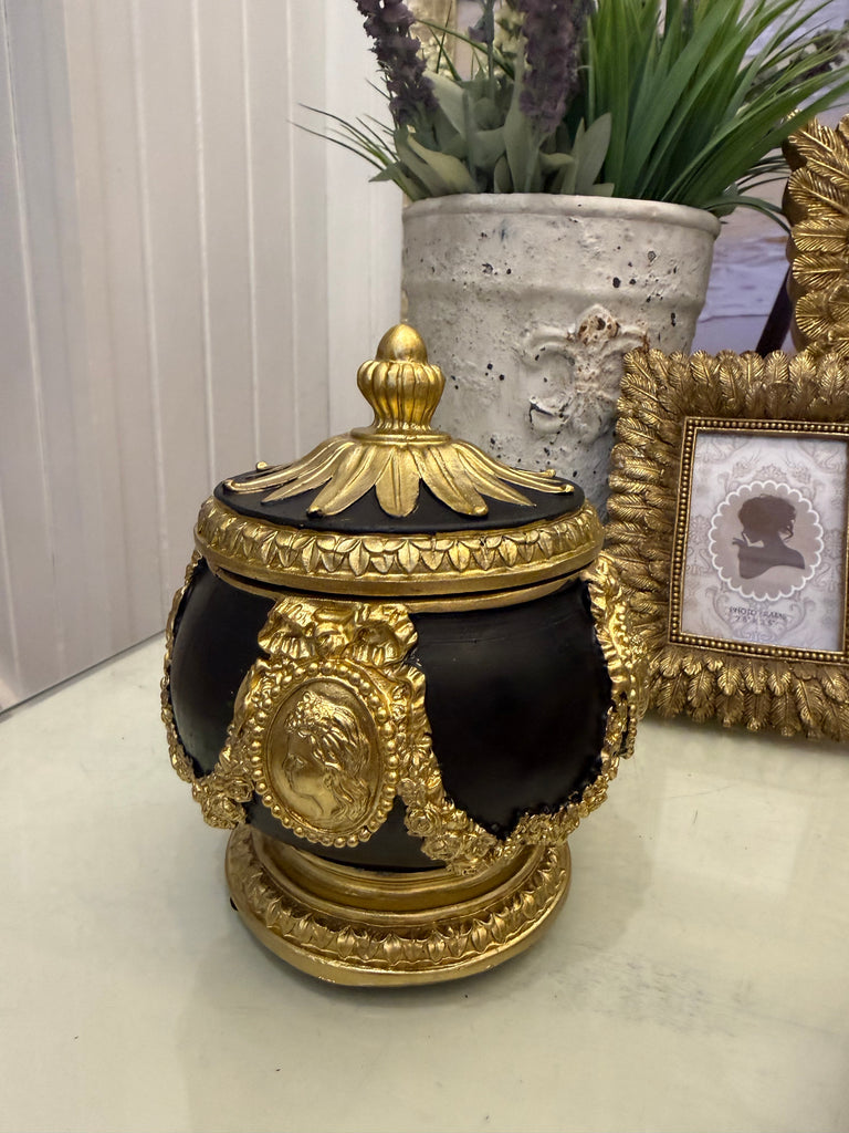 Elegant Black and Gold Pot