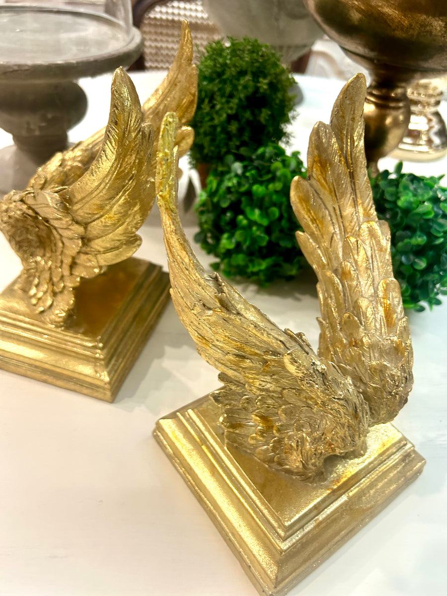 Wing Bookends