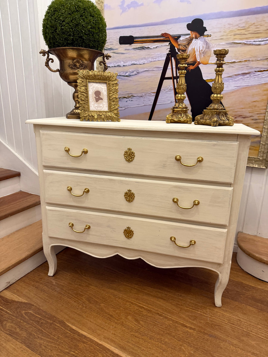 French Provincial Style Dresser/ Drawers