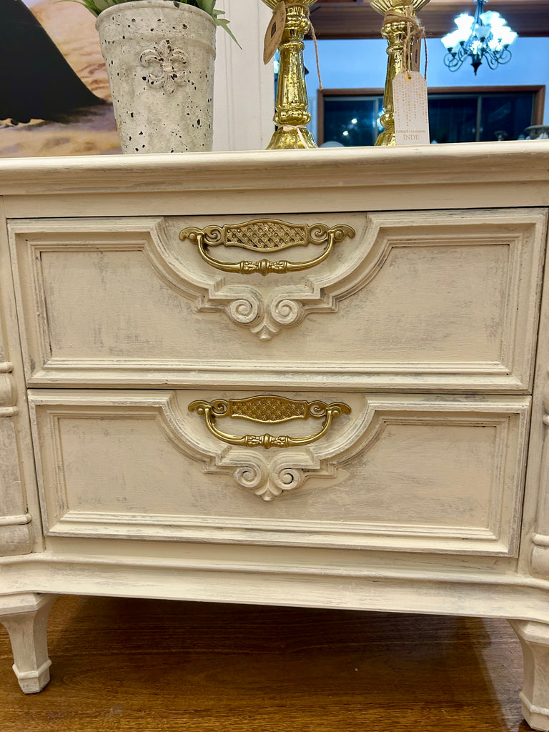 2 x Vintage Berryman French Provincial Style Bedside Tables