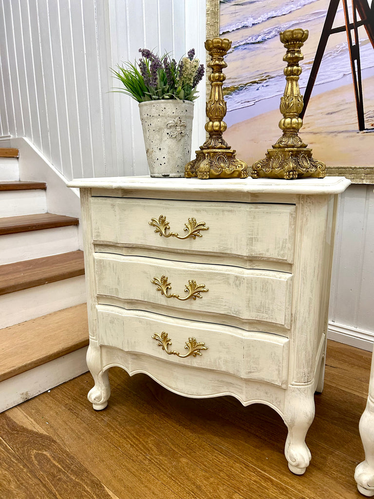 2 x Vintage Berryman French Provincial Style Bedside Tables