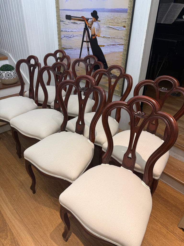8 x Vintage Queen Anne Dining Chairs
