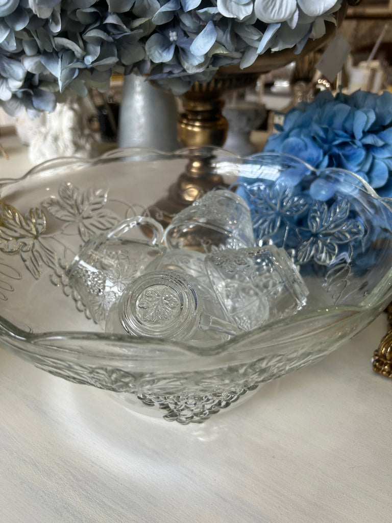 Vintage punch bowl set
