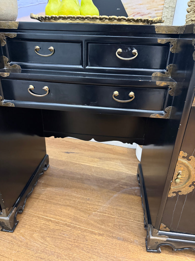 Chinoiserie Style Dresser
