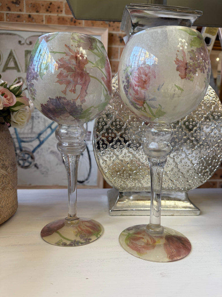 2 x Large Decorative Floral Glasses
