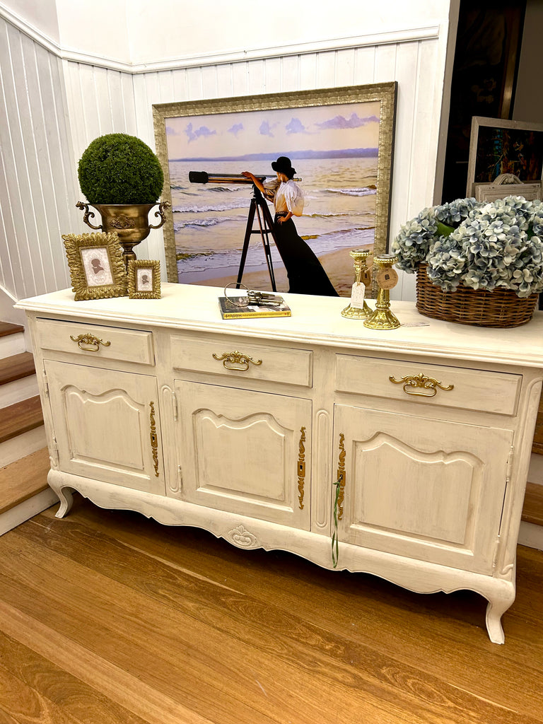 Sideboard/ Buffet