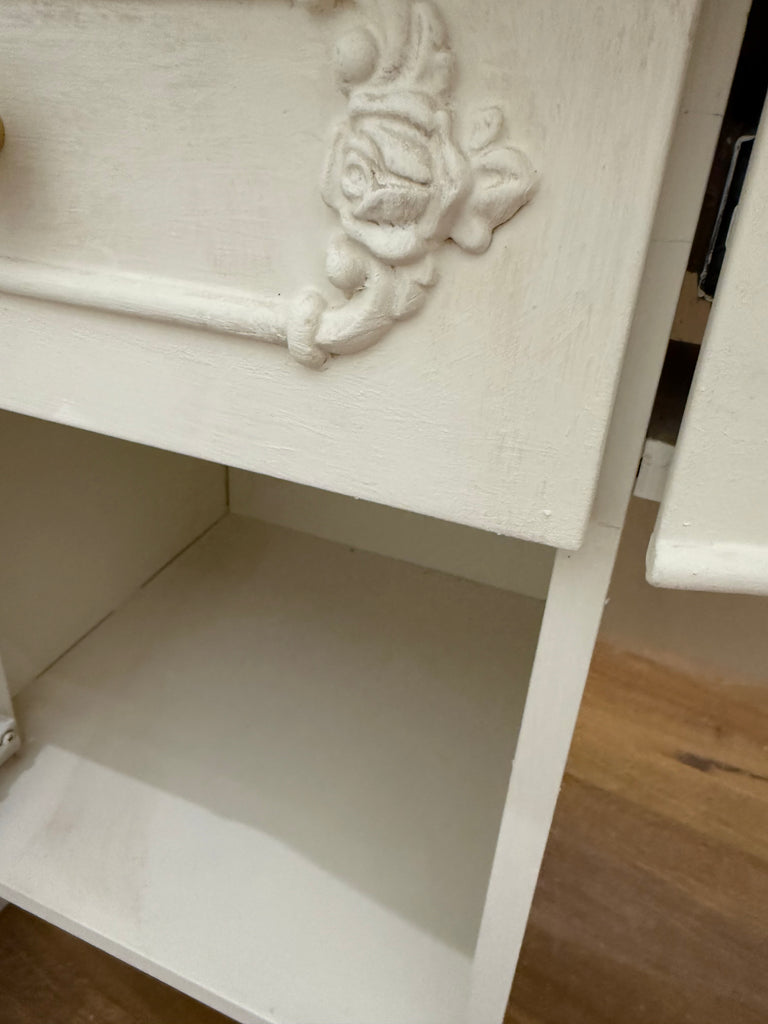 French Provincial Style Console Table/ Dressing Table and Mirror