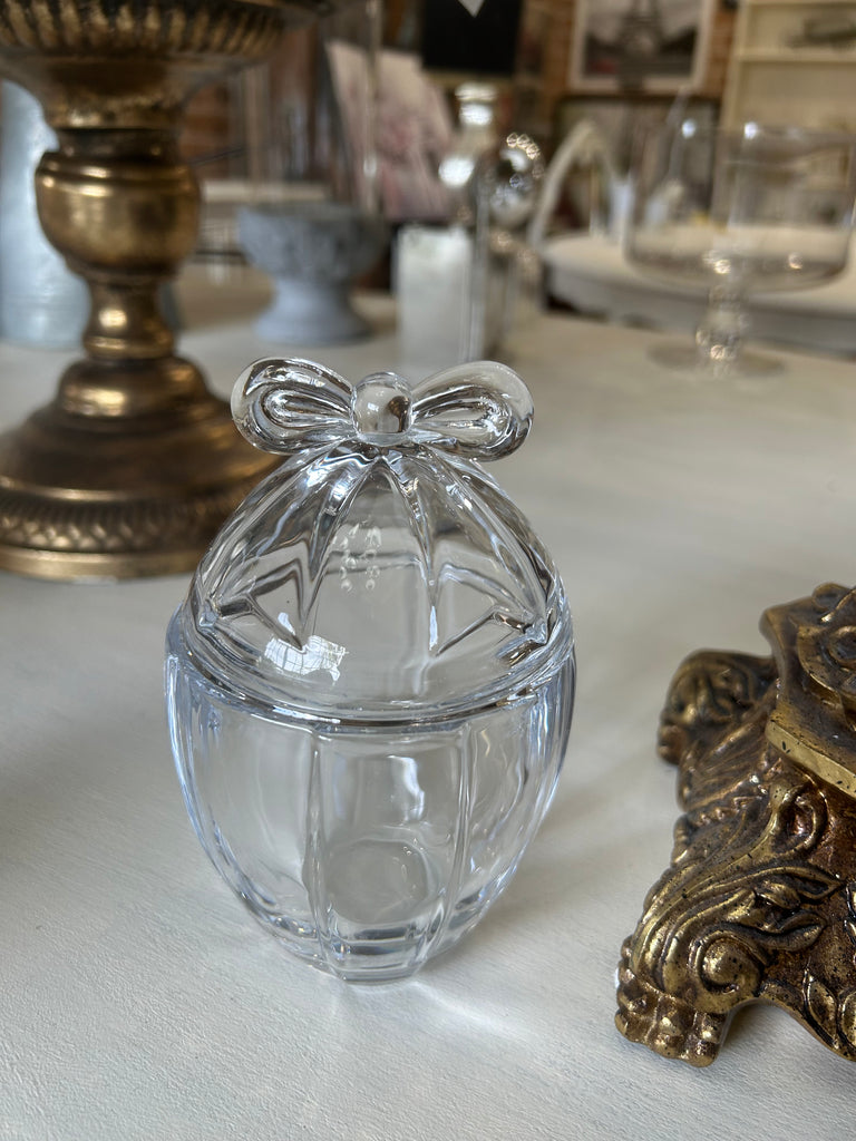 Vintage glass trinket keeper