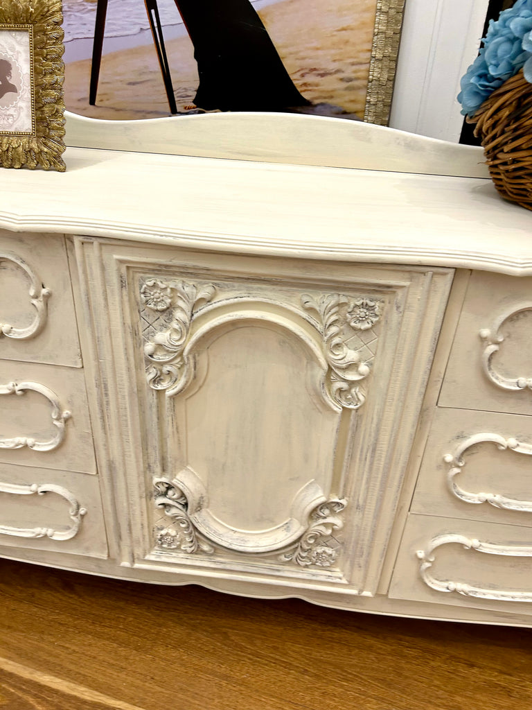 Vintage Dresser/ TV unit