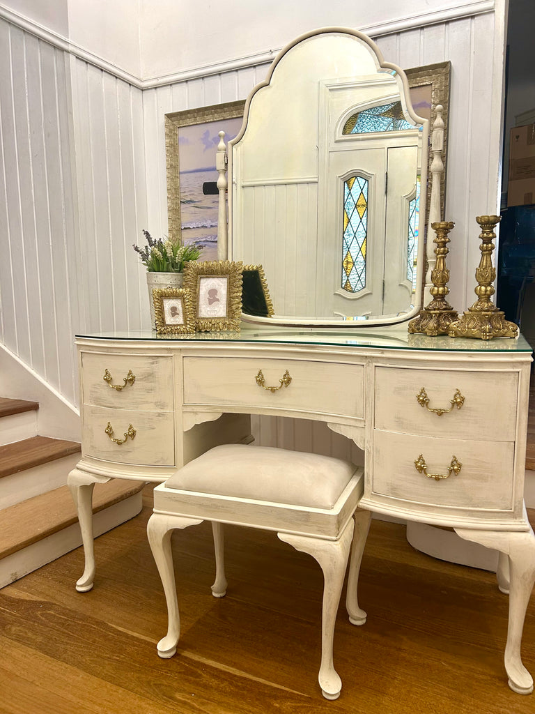 Vintage Queen Anne Dressing Table and Stool