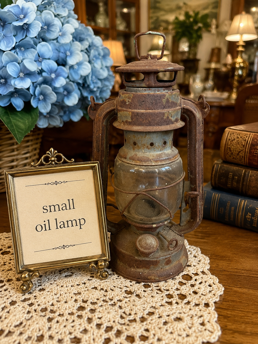 Small The Big Wheel Brand Oil Lamp
