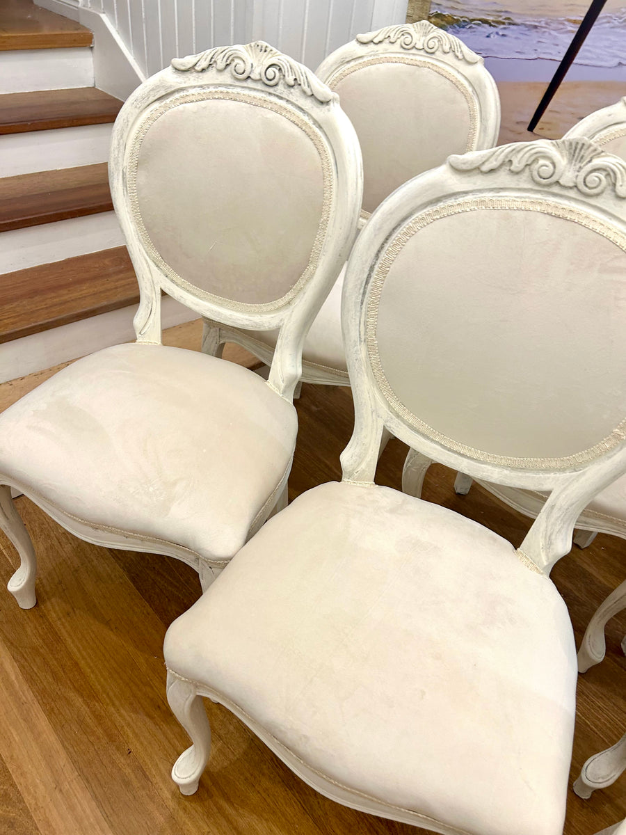 Vintage 6 Seater Dining Set