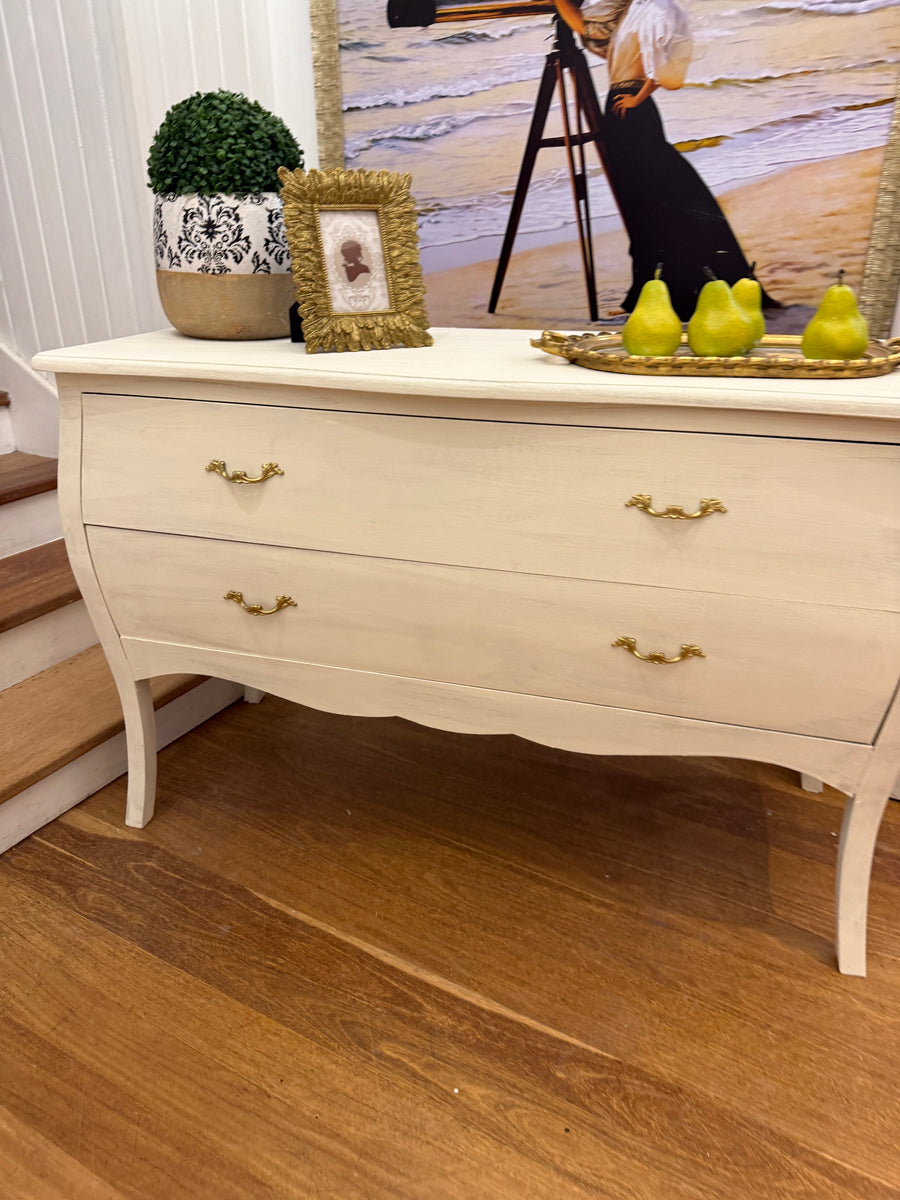 French Provincial Style Dresser/ Drawers