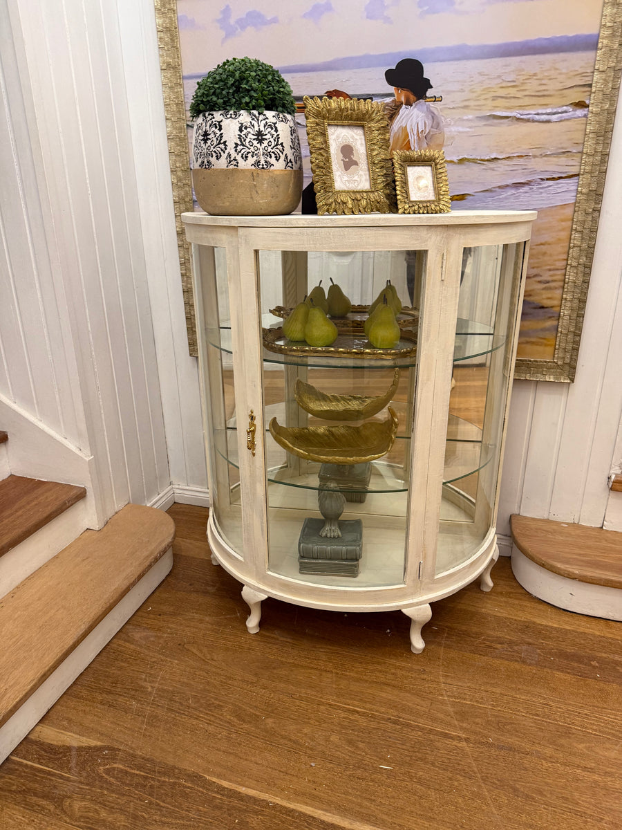 Vintage Queen Anne French Provincial Style Display Cabinet