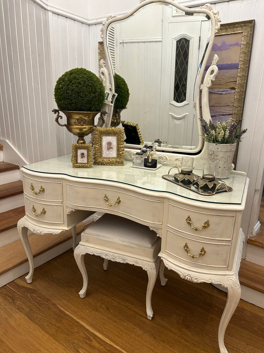 Large Vintage Dressing Table and Chair