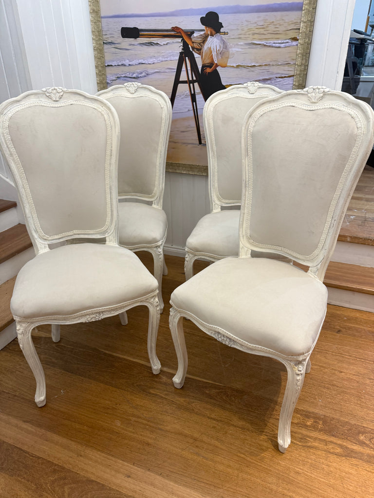 4 x Vintage Queen Anne French Provincial Style Dining Chairs