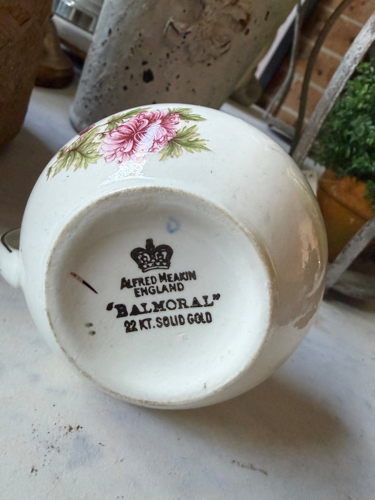 Alfred Meakin England “Balmoral” Creamer