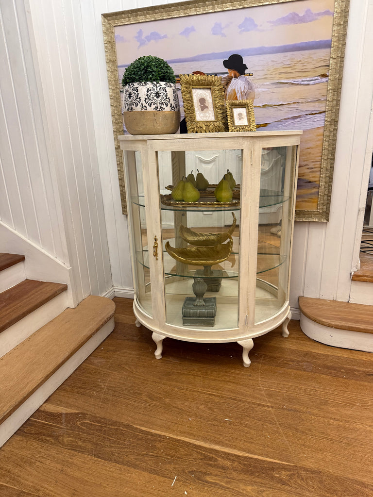 Vintage Queen Anne French Provincial Style Display Cabinet