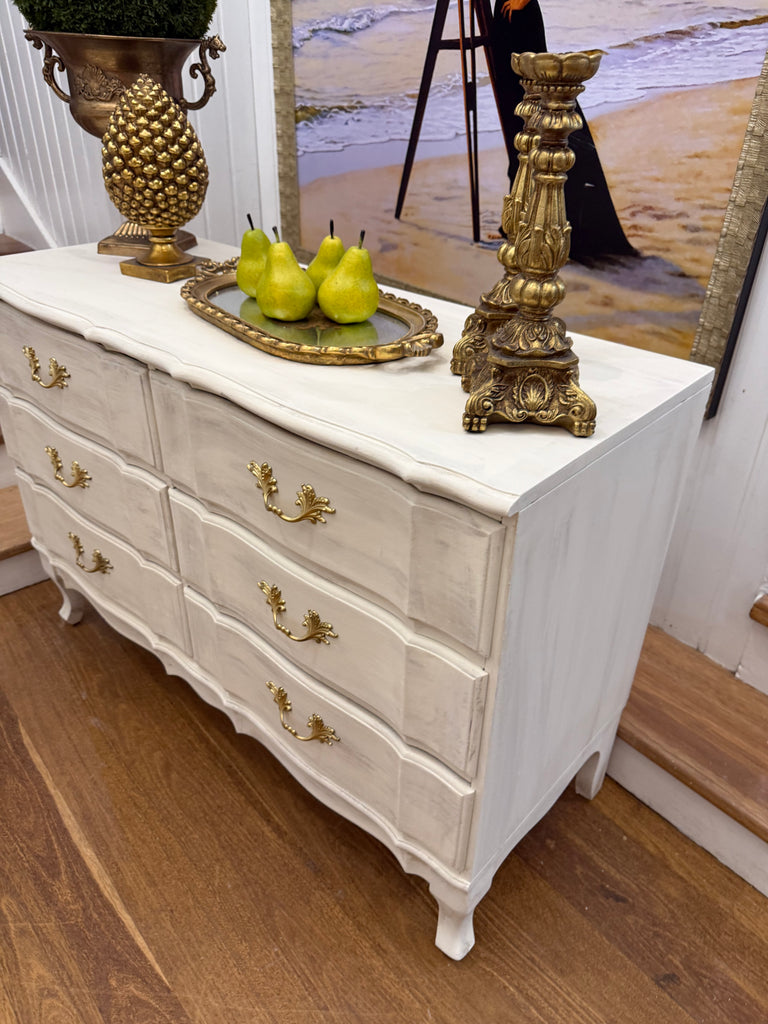 Vintage Berryman French Provincial Style Dresser/ Drawers