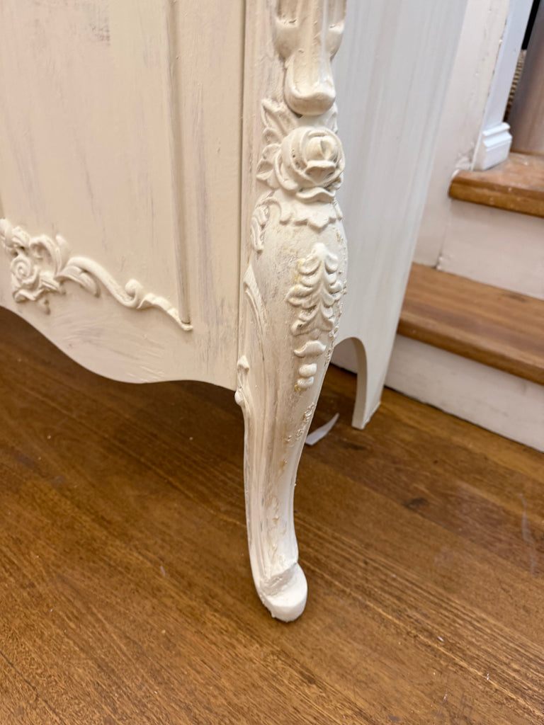 French Provincial Style Console Table/ Dressing Table and Mirror