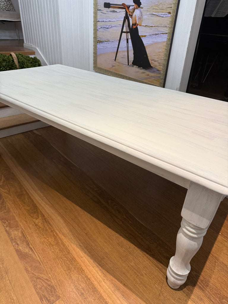 6 seater solid wood Dining Table