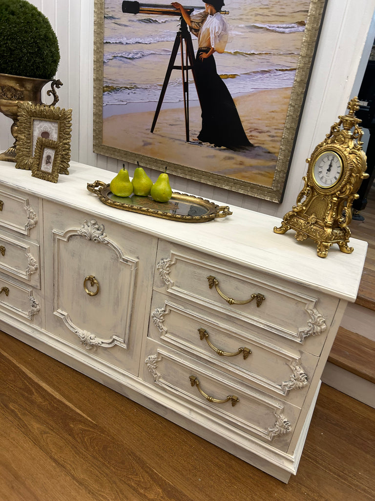Vintage Dresser/ TV unit