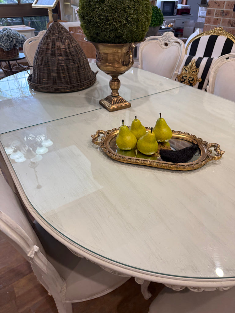Vintage French Provincial Style 6 - 8 Seater Dining Table and 6 Chairs