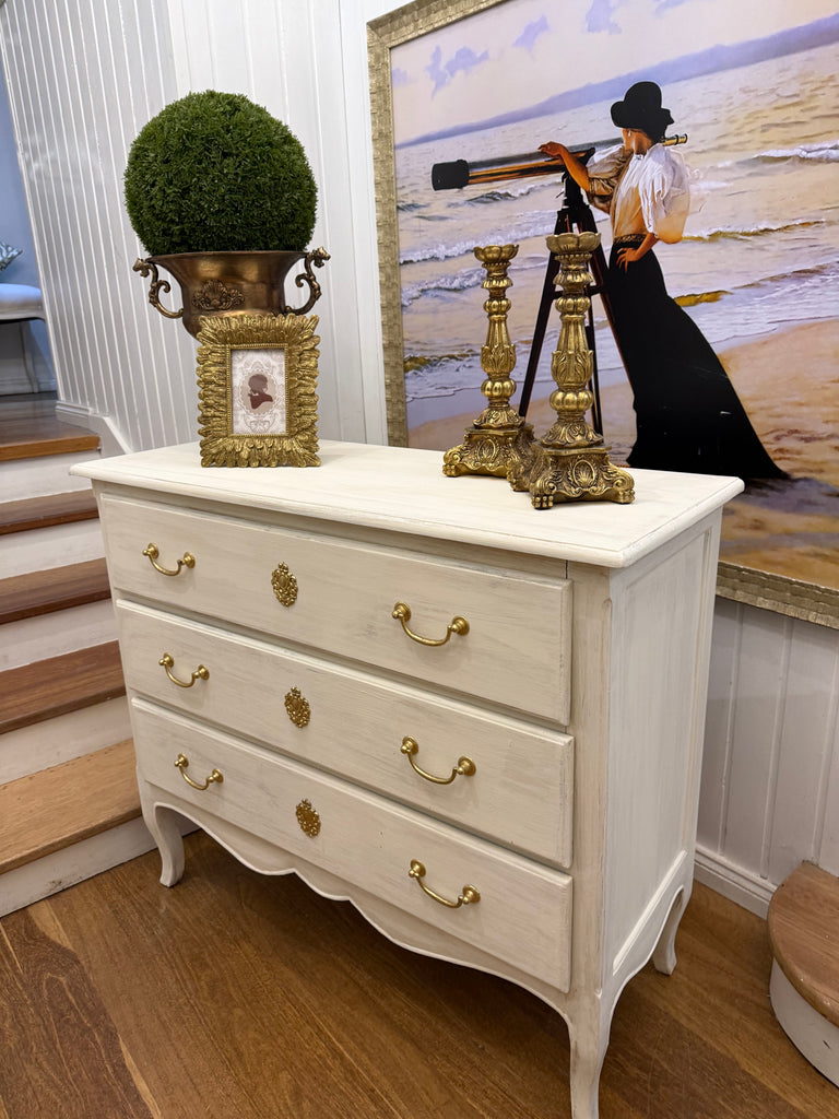 French Provincial Style Dresser/ Drawers