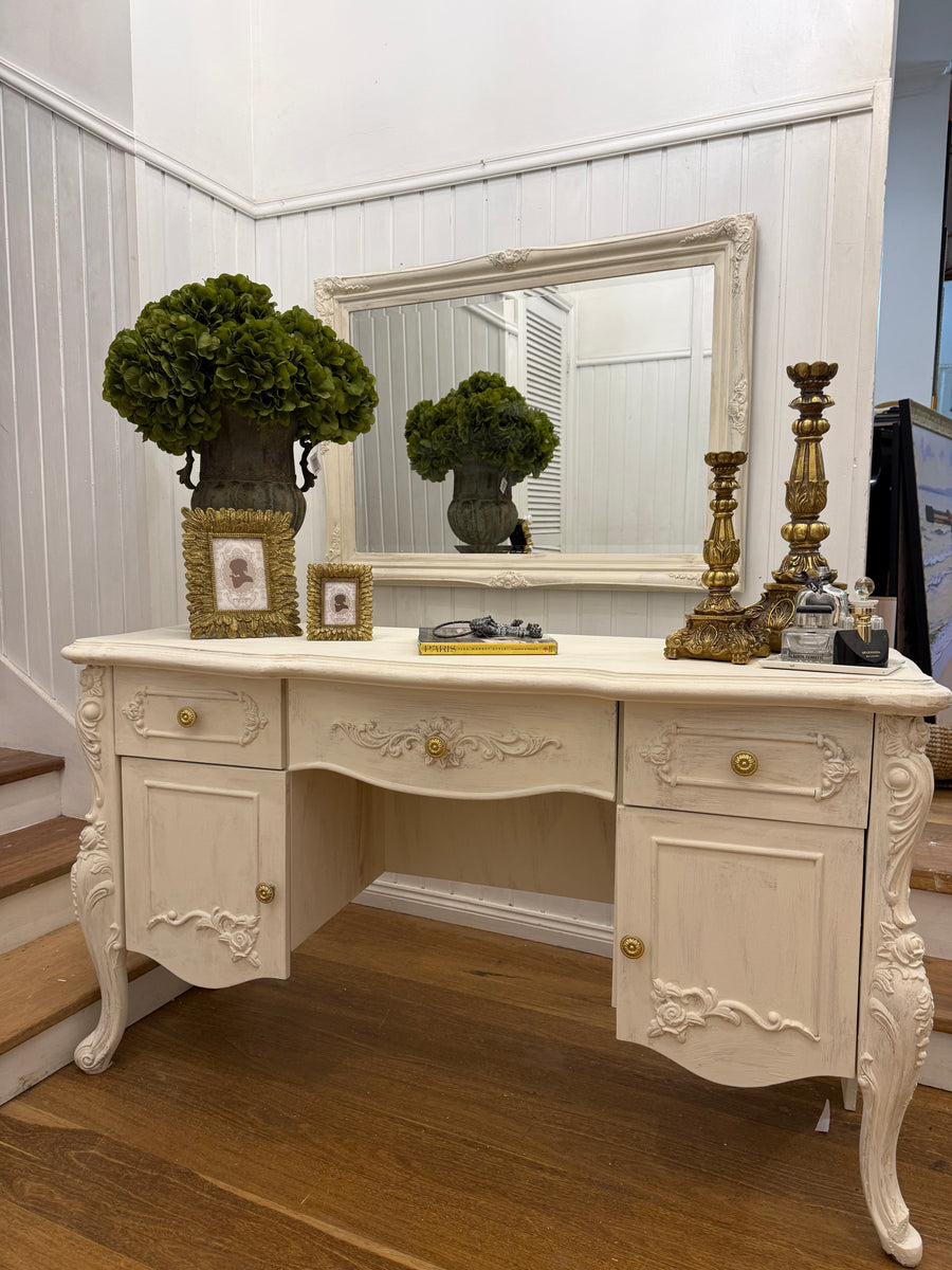 French Provincial Style Console Table/ Dressing Table and Mirror