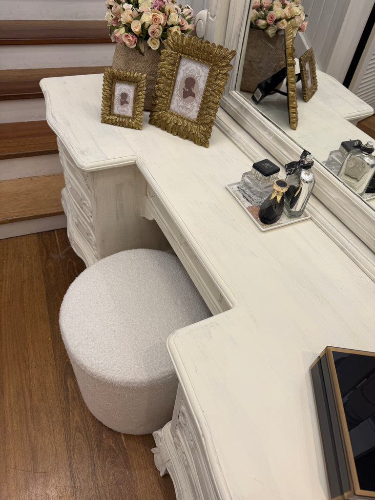 Solid Wood French Provincial Style Dressing Table