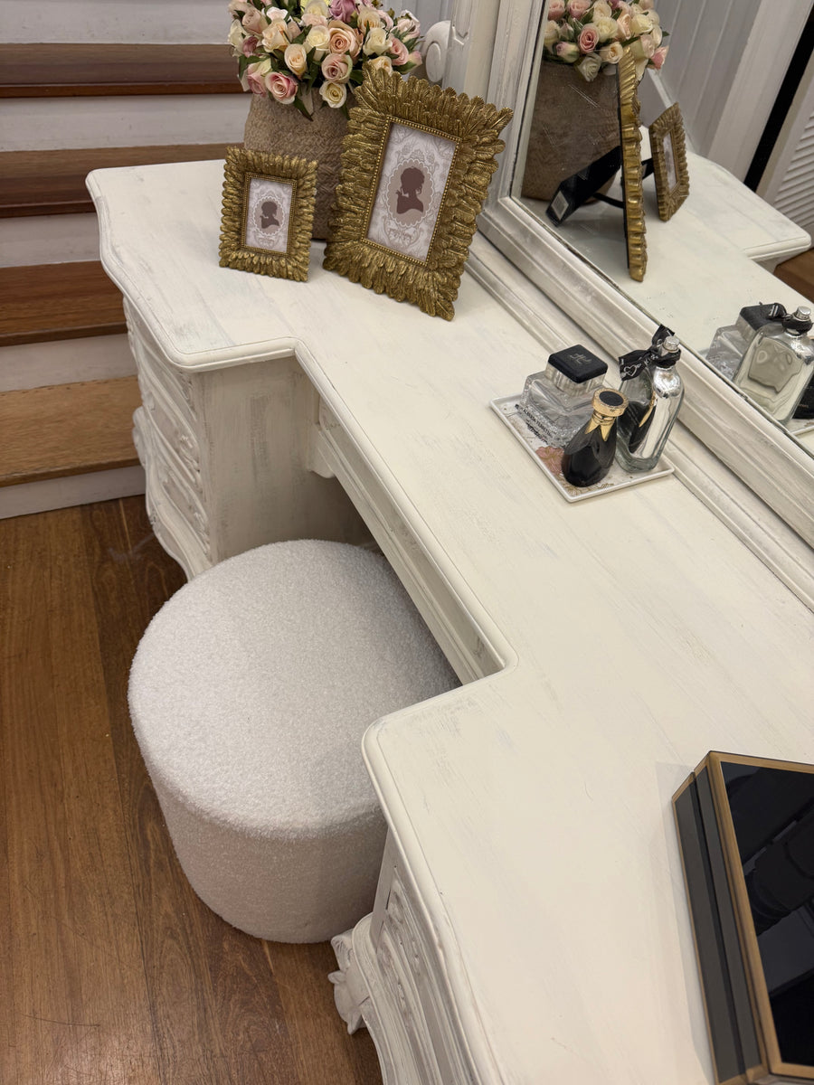 Solid Wood French Provincial Style Dressing Table